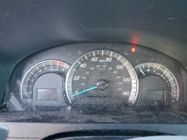 Toyota Camry Base Image 7