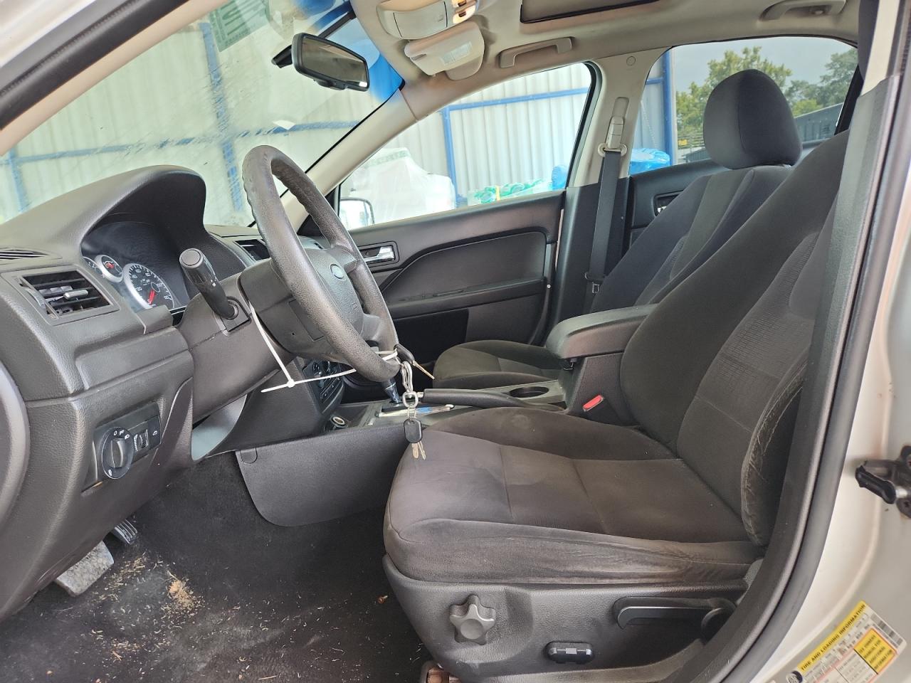 Ford Fusion Se Image 10