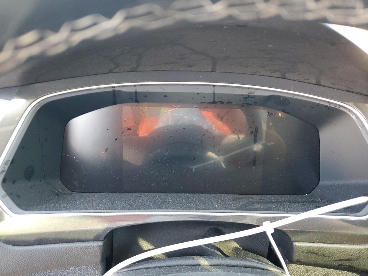 Volkswagen Tiguan Se Image 12