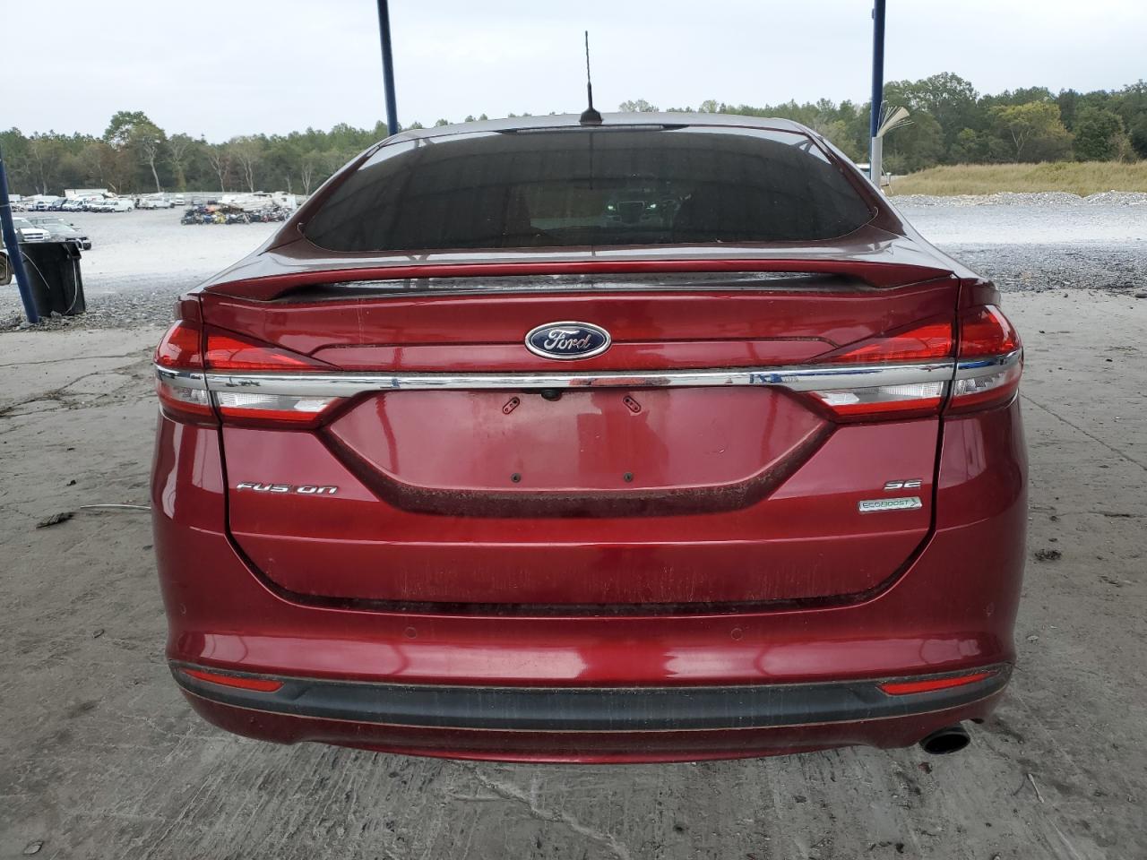 Ford Fusion Se Image 4