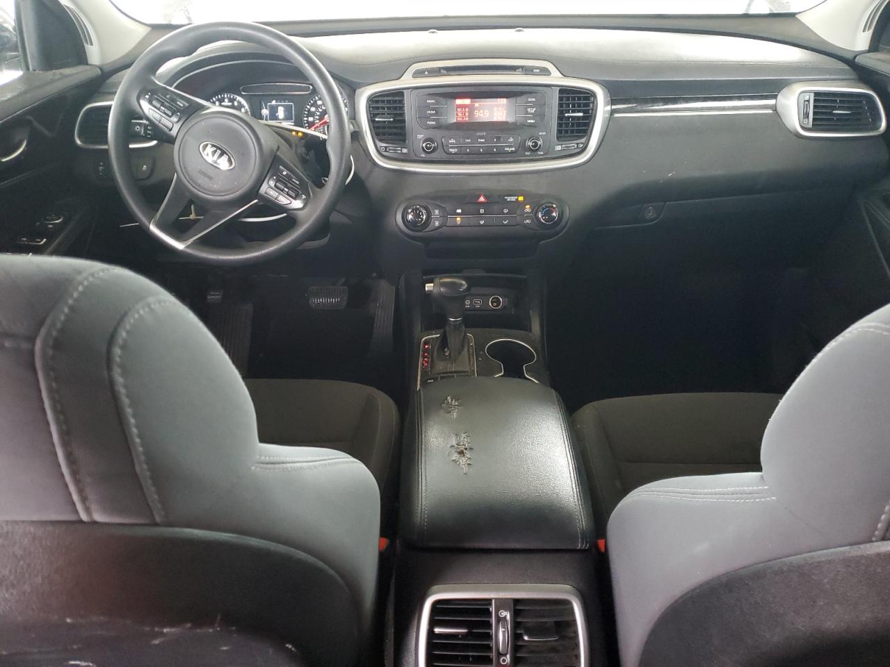 Kia Sorento Lx Image 4