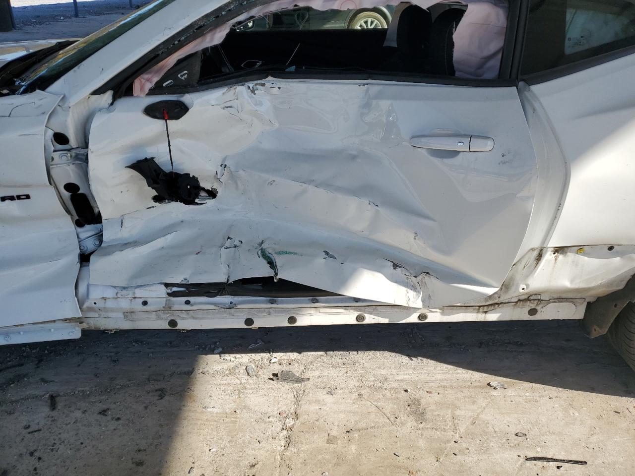 Chevrolet Camaro Ls Image 13