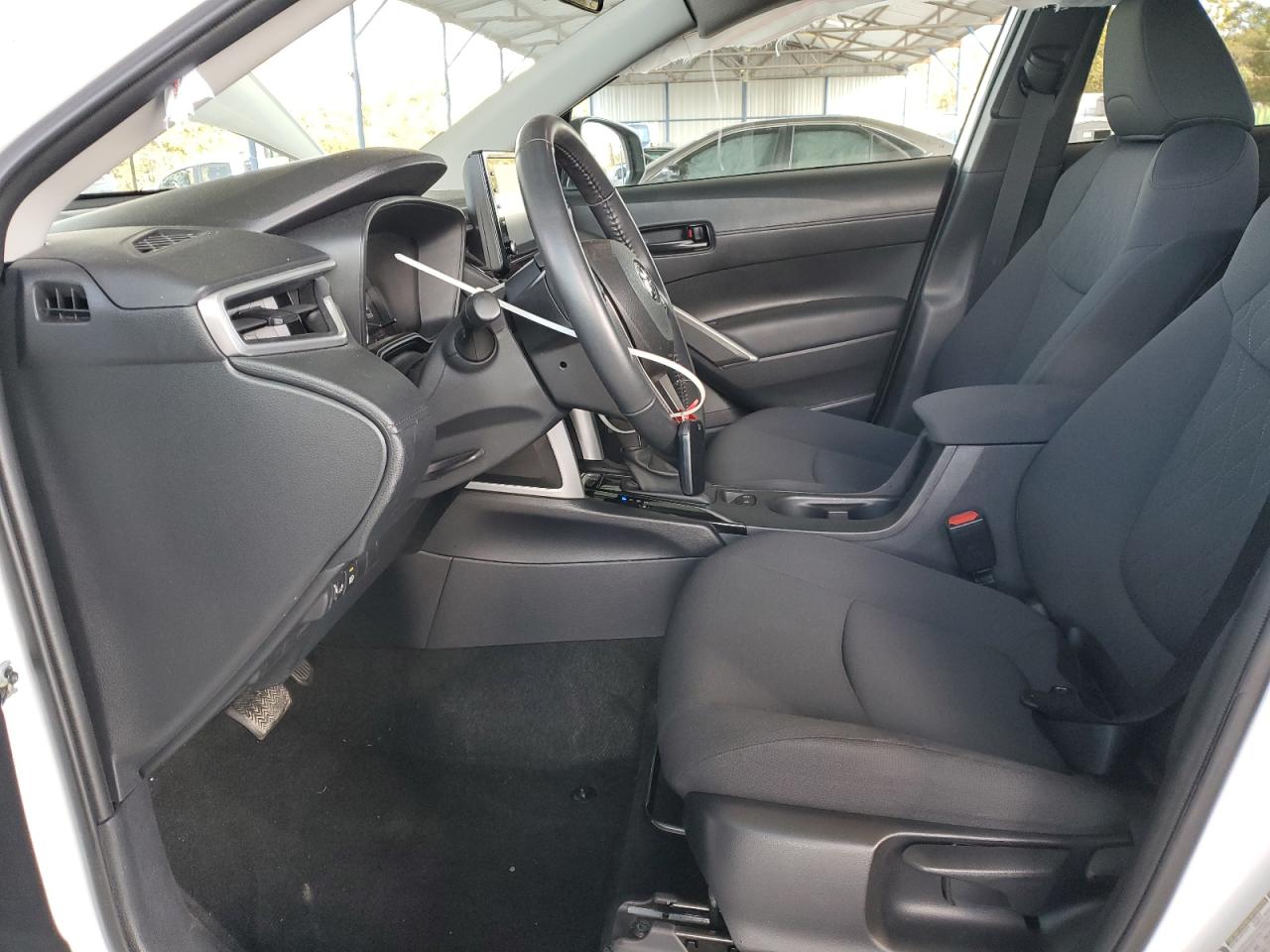 Toyota Corolla Le Image 4