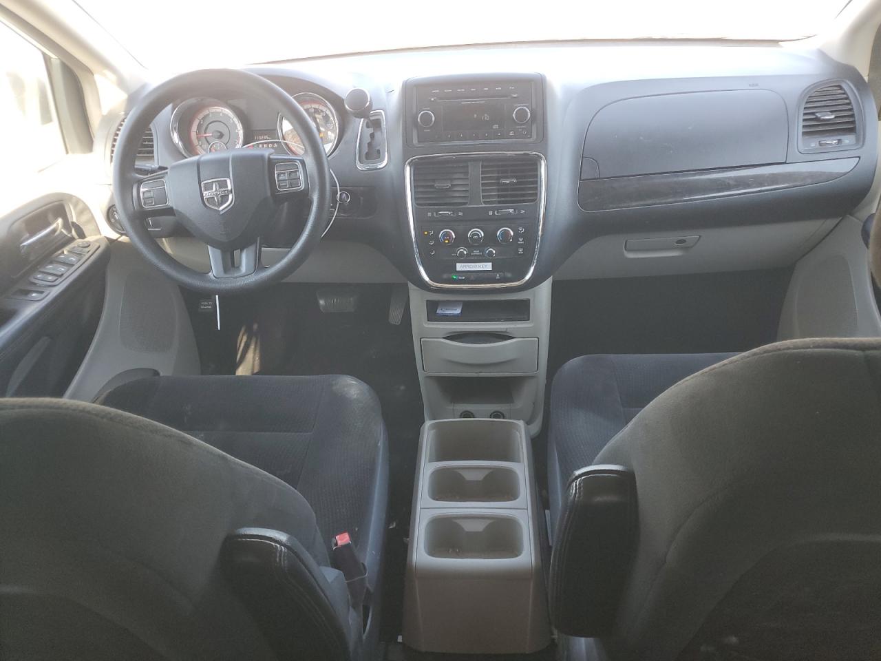 Dodge Caravan Se Image 13