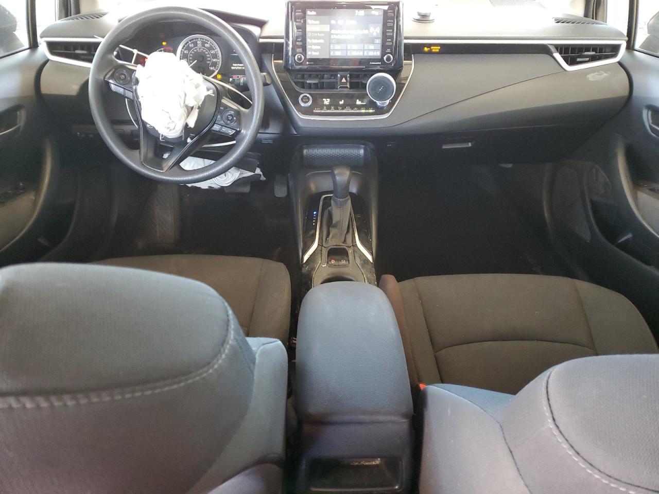 Toyota Corolla Le Image 3