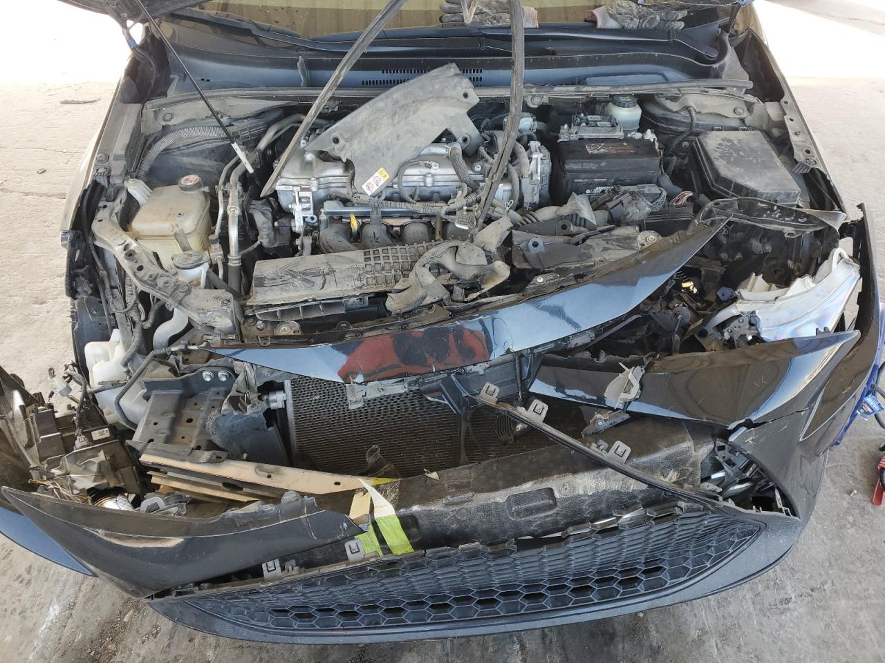 Toyota Corolla Le Image 4