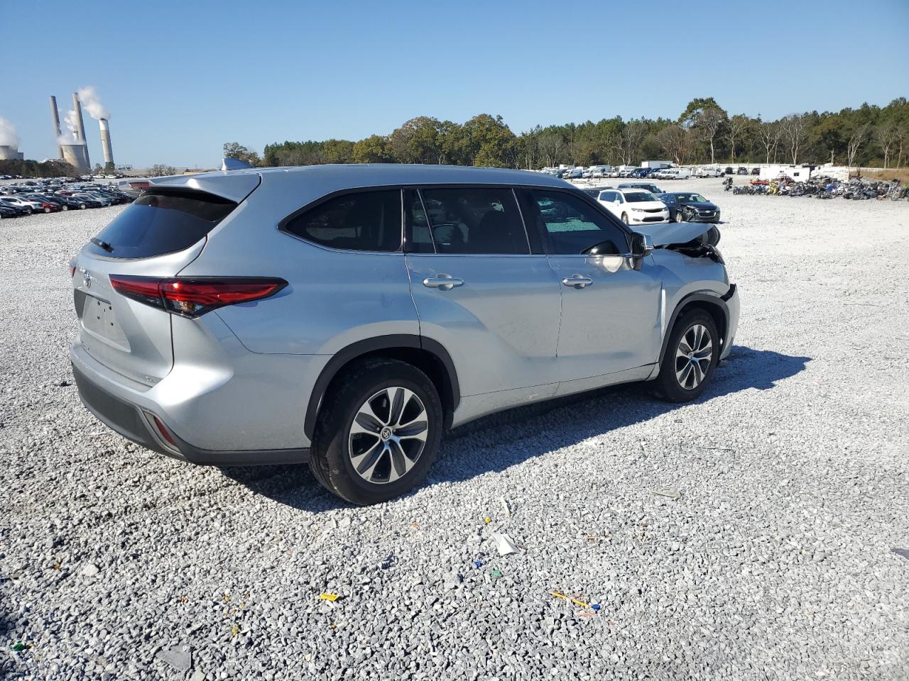 Toyota Highlander Xle Image 2