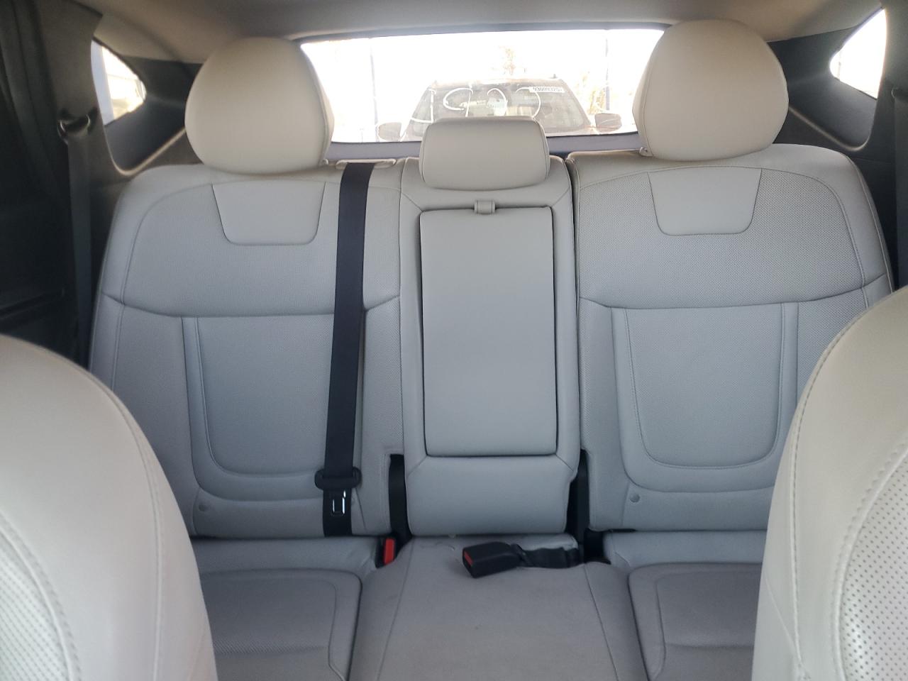 Hyundai TUCSON Limited Image 10