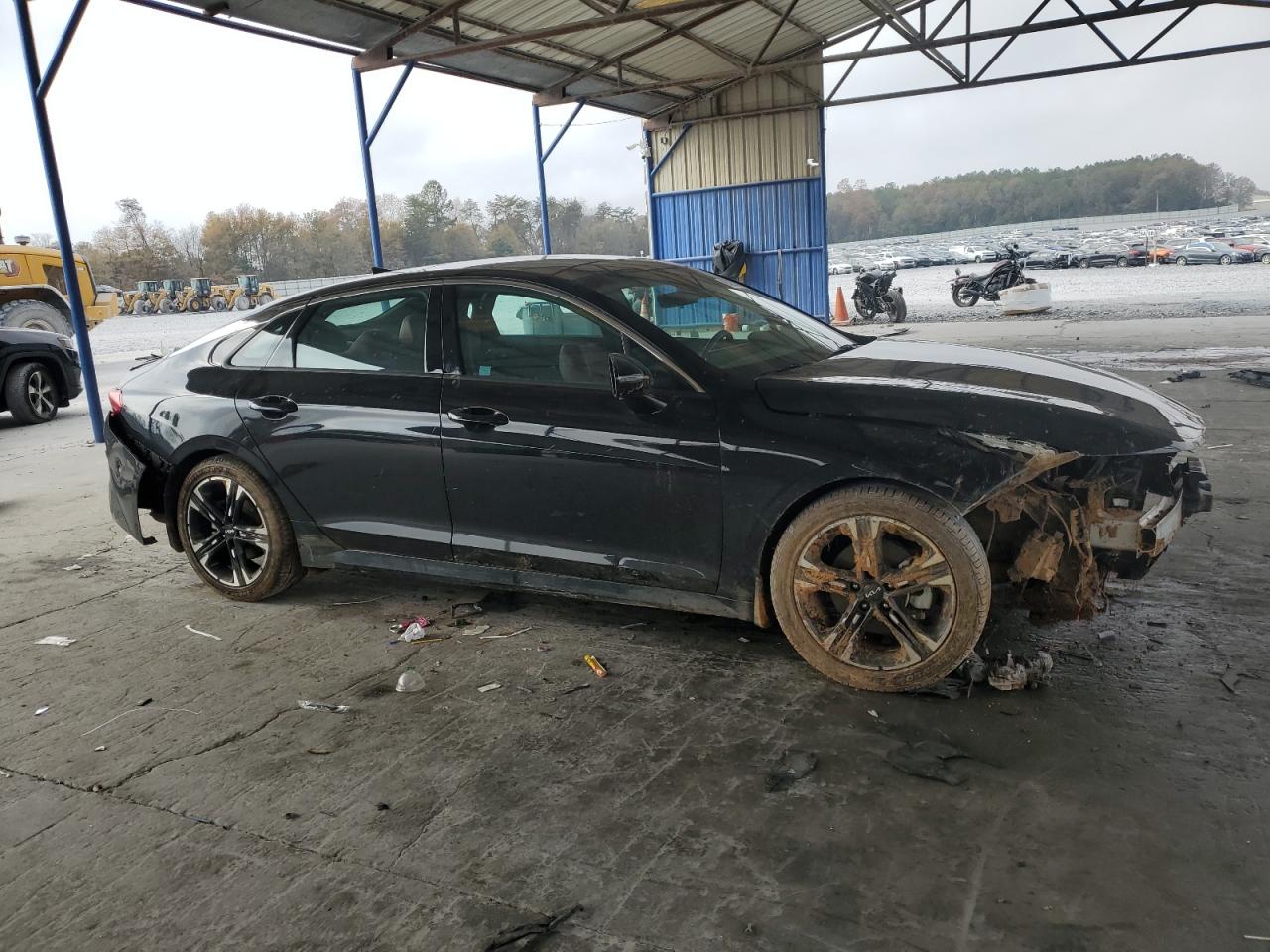 Kia K5 Gt Line Image 2