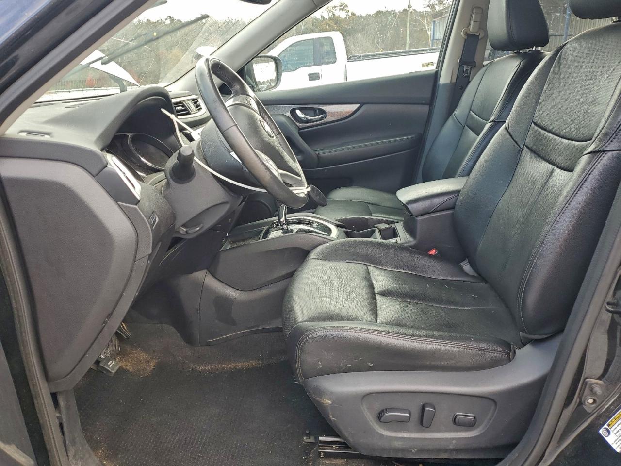 Nissan Rogue S Image 10