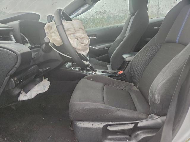 Toyota Corolla Se Image 8