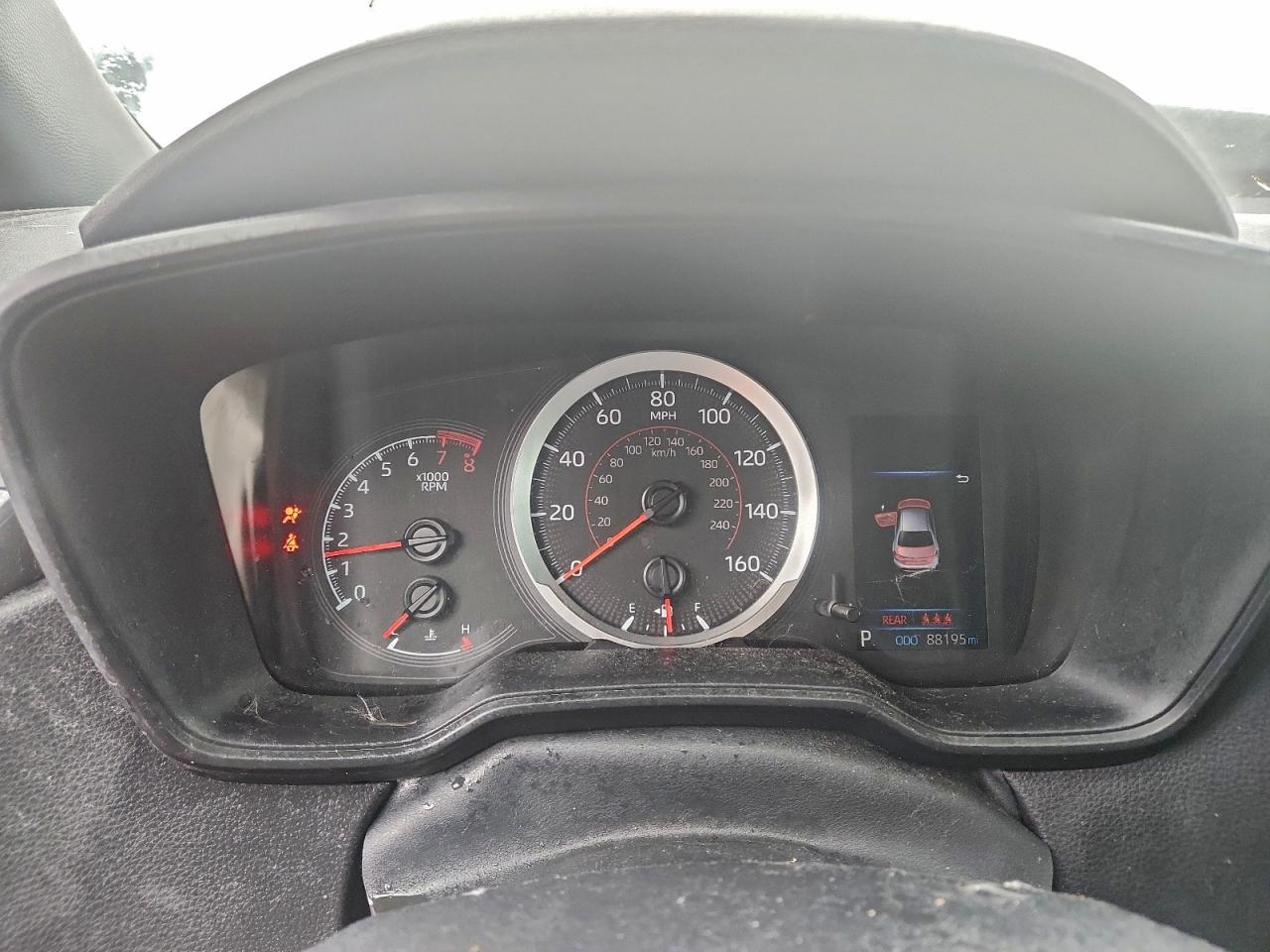 Toyota Corolla Se Image 9