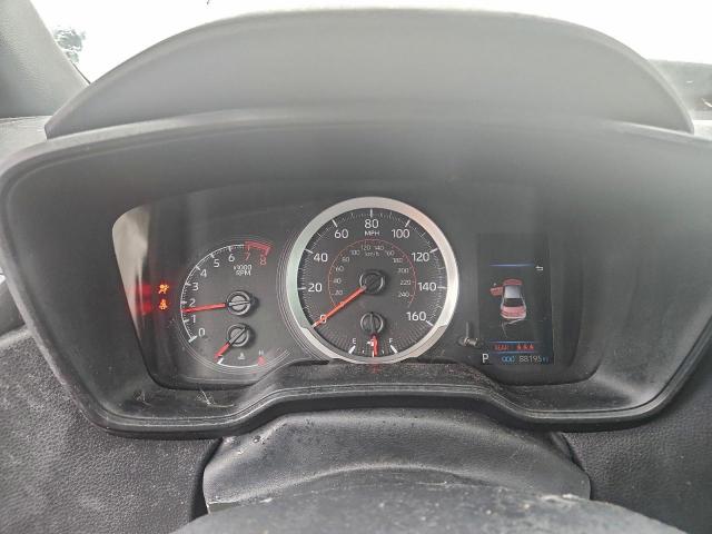 Toyota Corolla Se Image 9