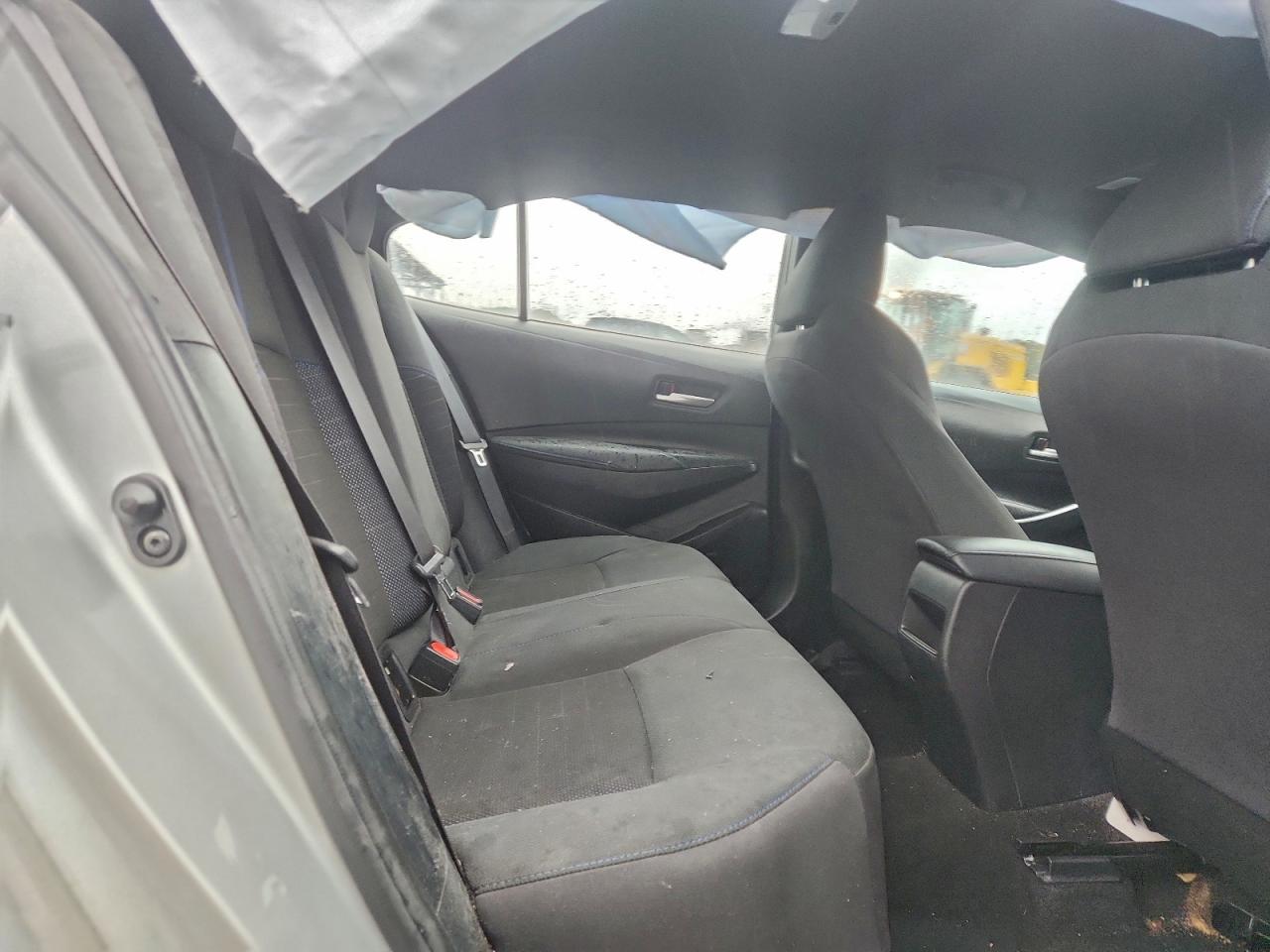 Toyota Corolla Se Image 2