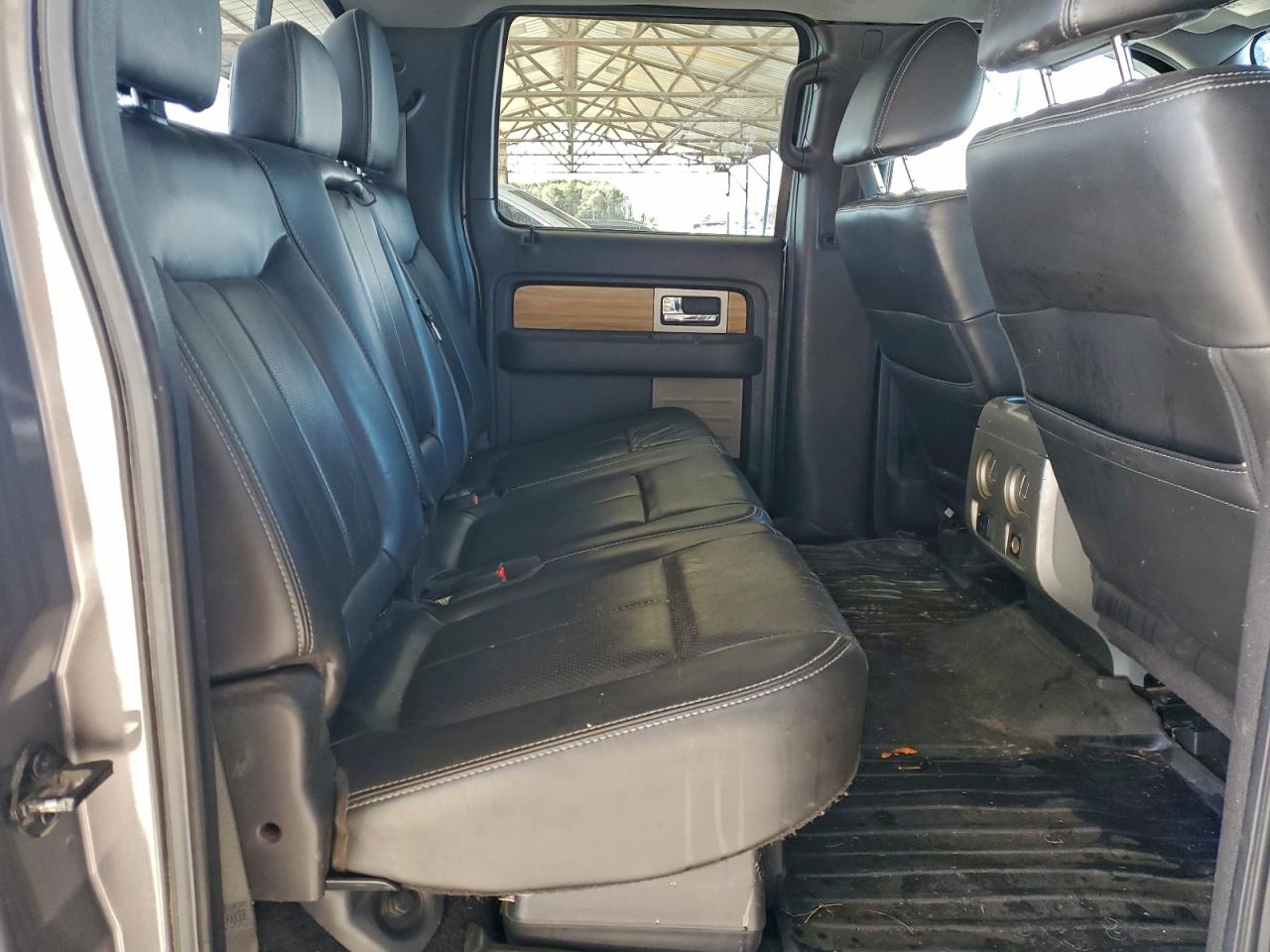 Ford F-150 Supercrew Image 3