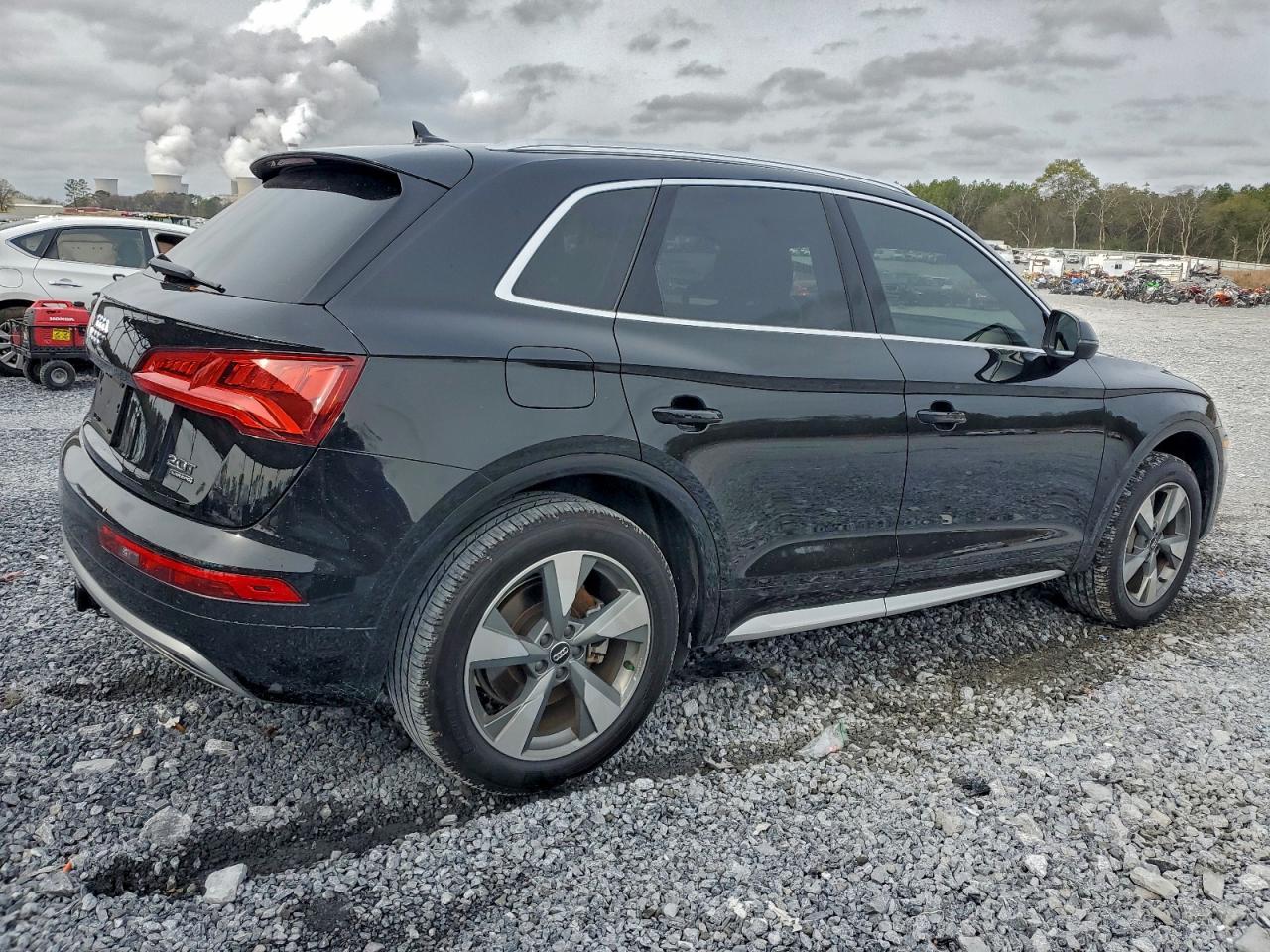 Audi Q5 Premium Plus Image 3