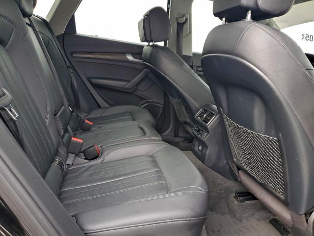 Audi Q5 Premium Plus Image 11