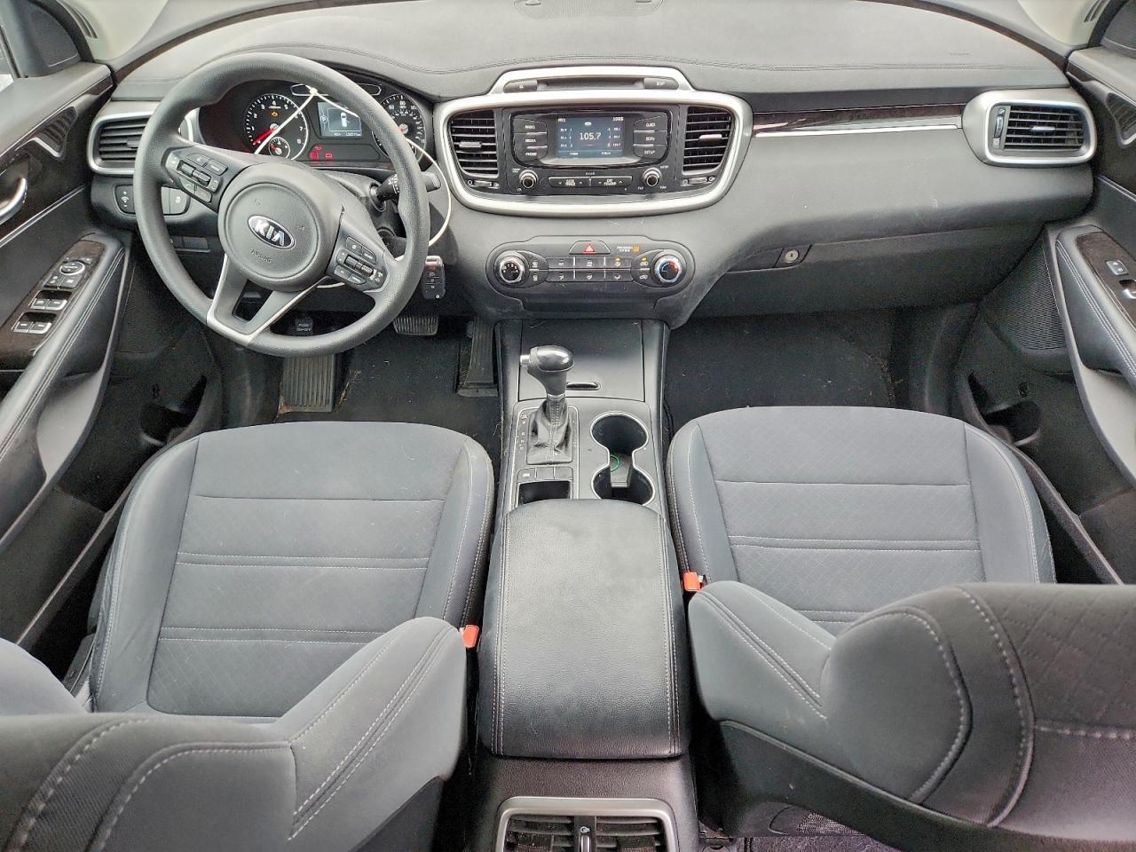 Kia Sorento Lx Image 8