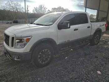  Salvage Nissan Titan