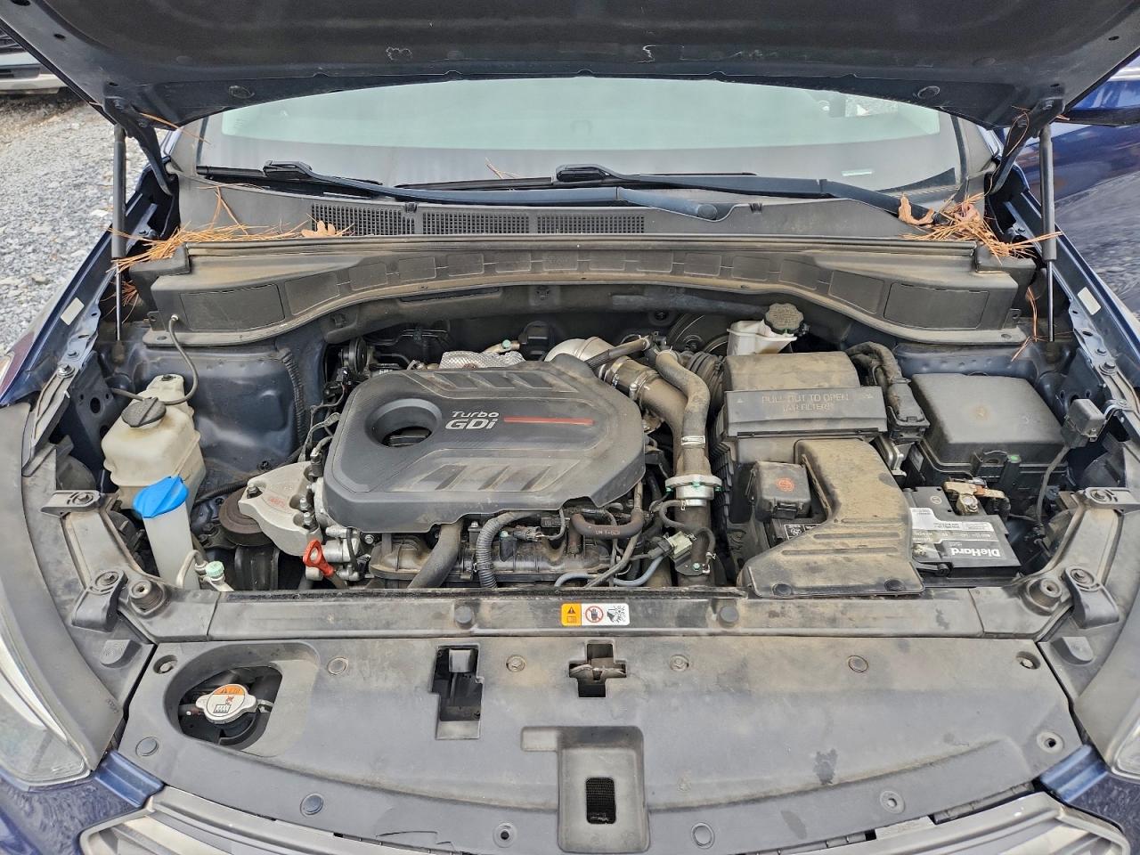 Hyundai SANTA FE Image 9