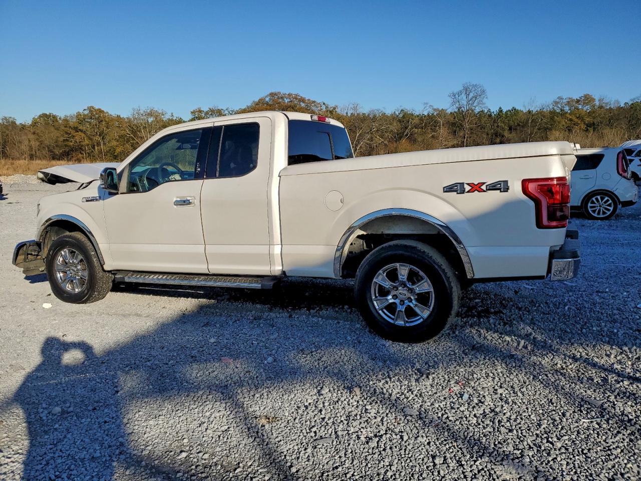 Ford F-150 Super Cab Image 4
