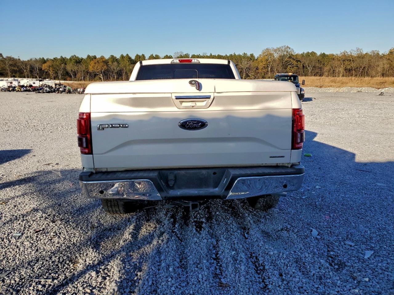 Ford F-150 Super Cab Image 6
