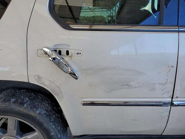 Cadillac Escalade Luxury Image 7