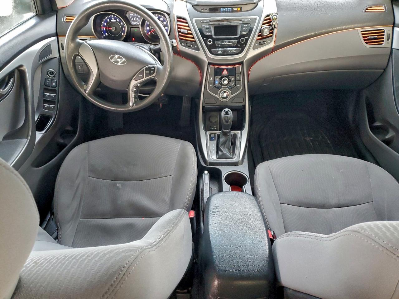 Hyundai ELANTRA Se Image 9