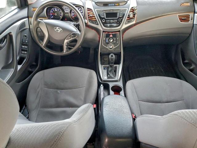 Hyundai ELANTRA Se Image 9