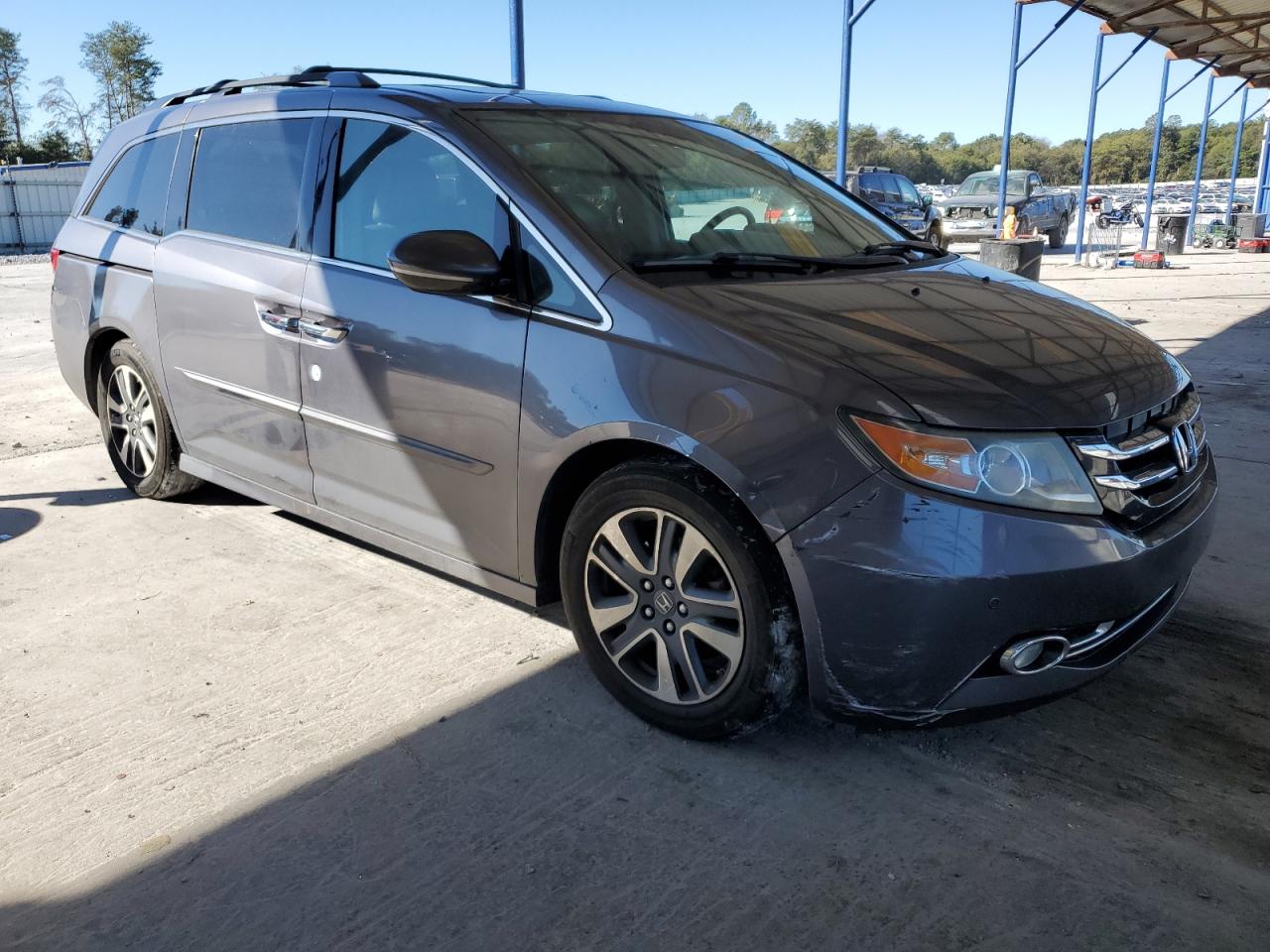 Honda Odyssey Touring Image 11