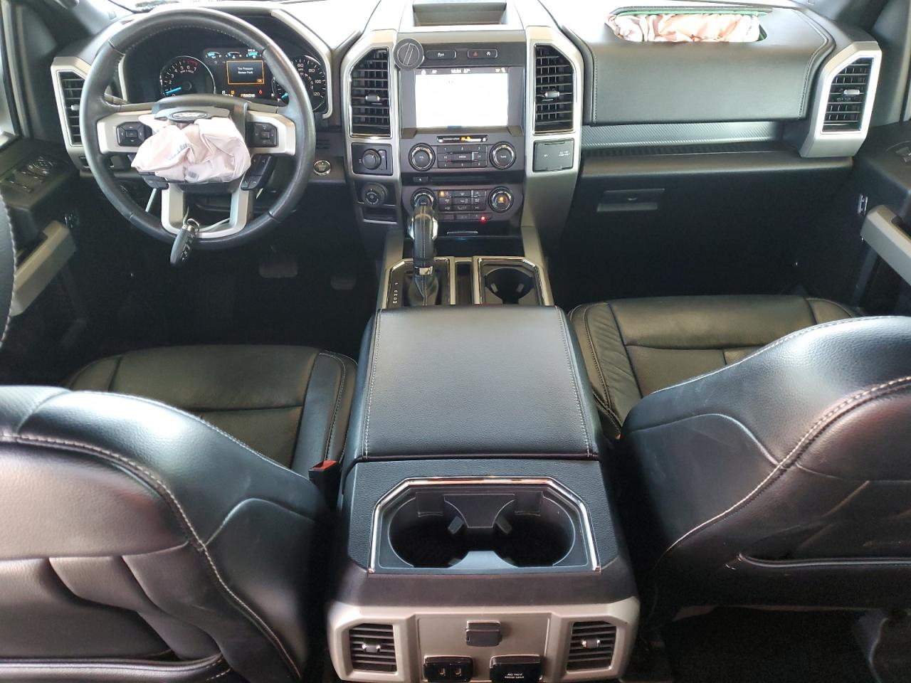 Ford F-150 Supercrew Image 5