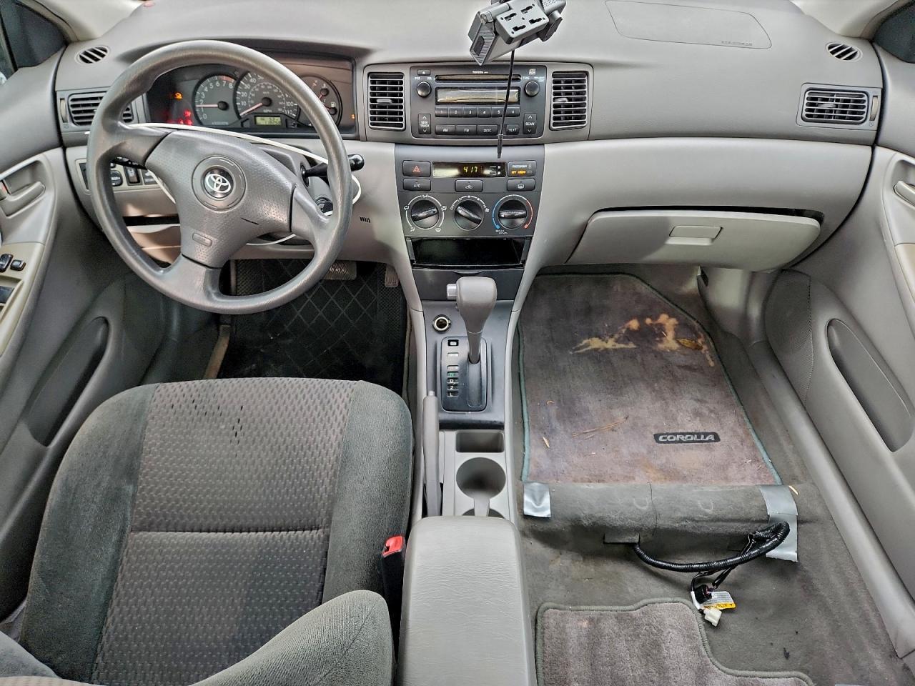 Toyota Corolla Ce Image 10