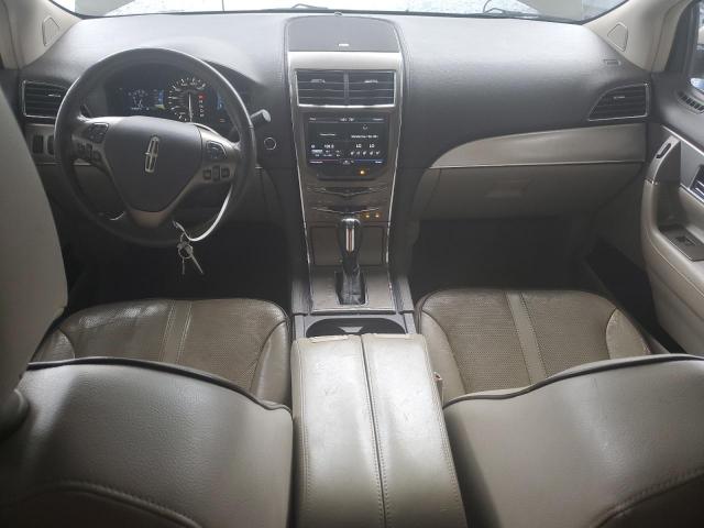 Lincoln MKX Image 11