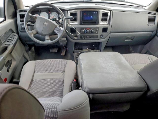 Dodge Ram 1500 St Image 4