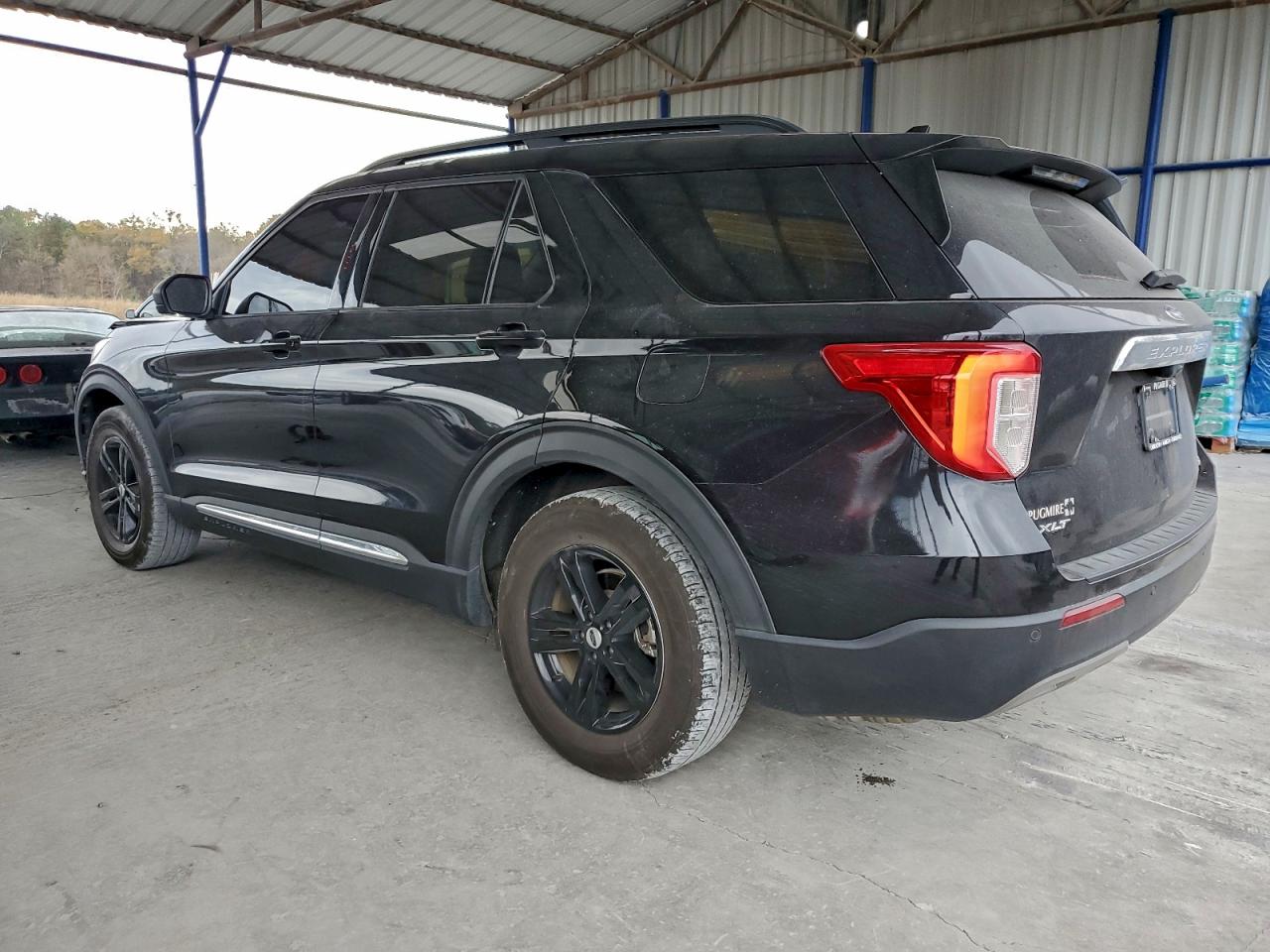 Ford Explorer Xlt Image 4