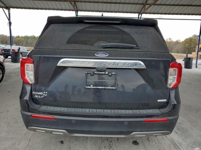 Ford Explorer Xlt Image 2