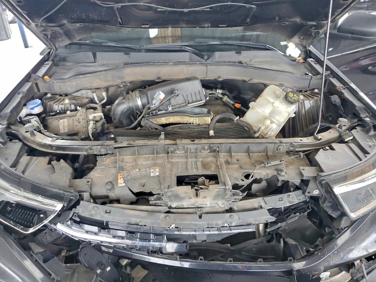 Ford Explorer Xlt Image 11