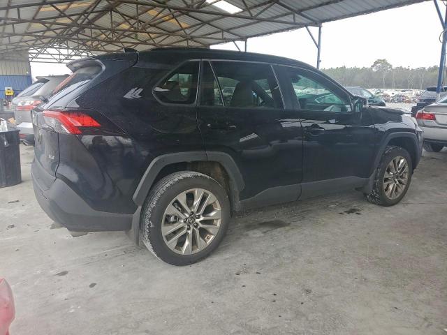 Toyota RAV4 Xle Premium Image 6