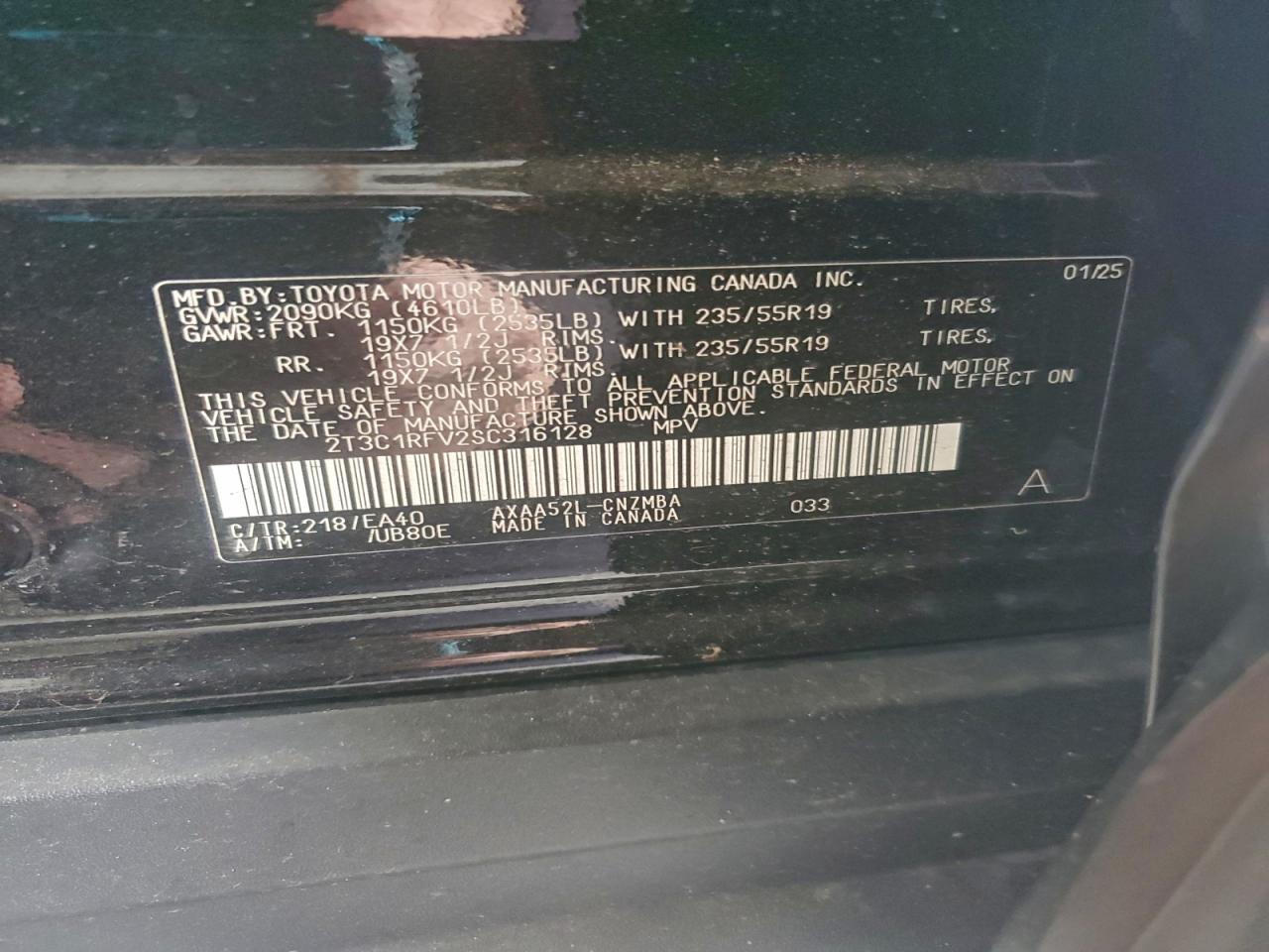 Toyota RAV4 Xle Premium Image 3