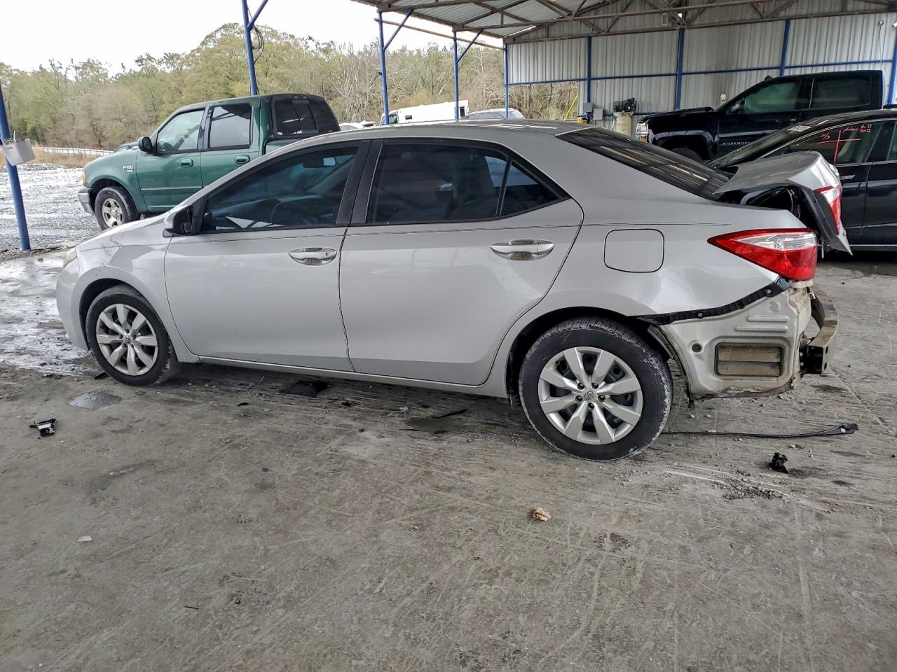 Toyota Corolla L Image 5