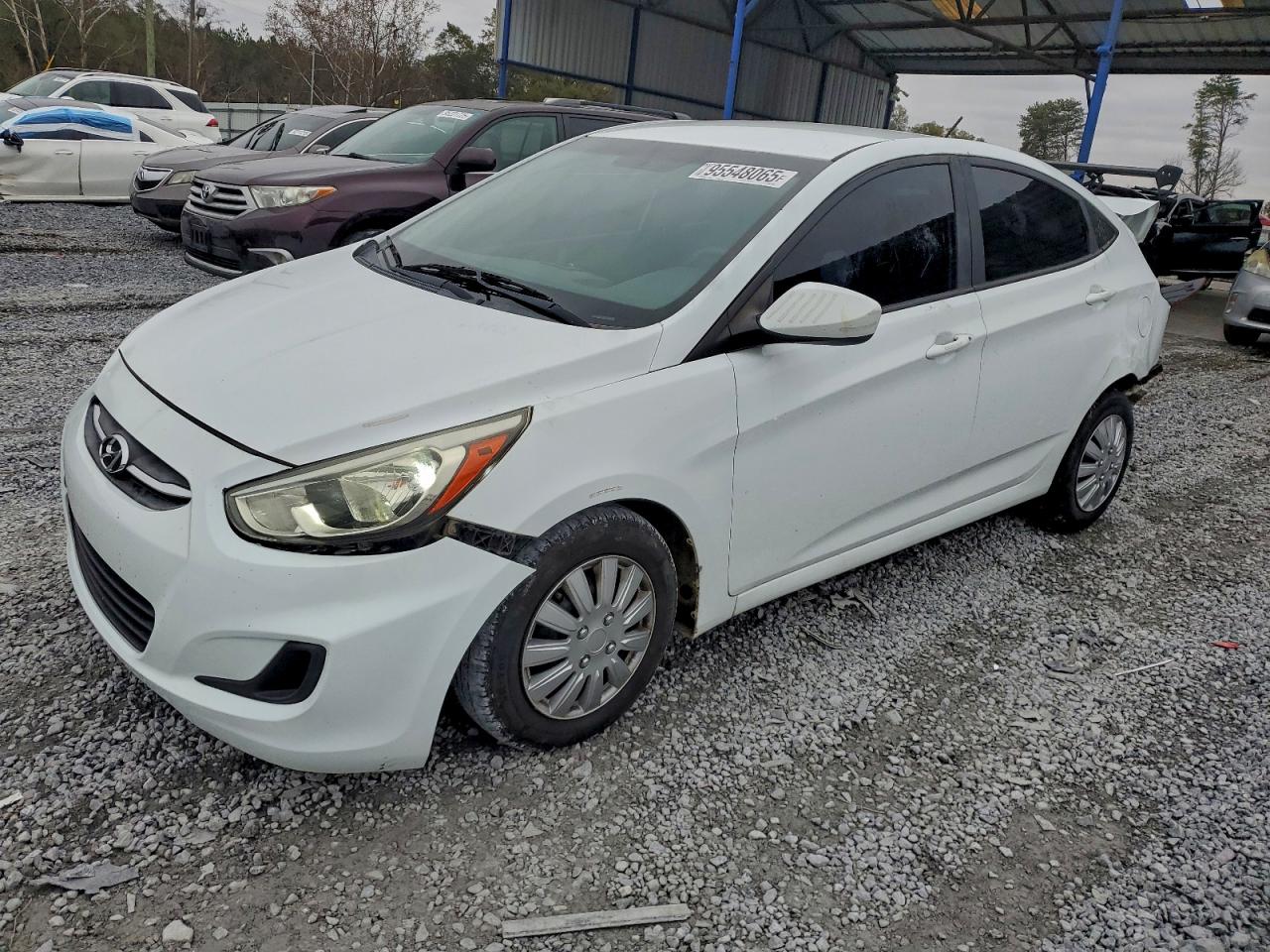 Hyundai ACCENT Se Image 1