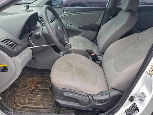 Hyundai ACCENT Se Image 11