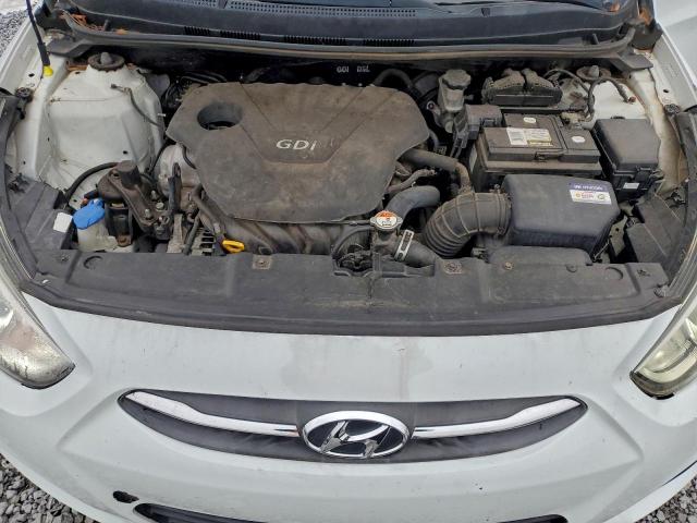 Hyundai ACCENT Se Image 9