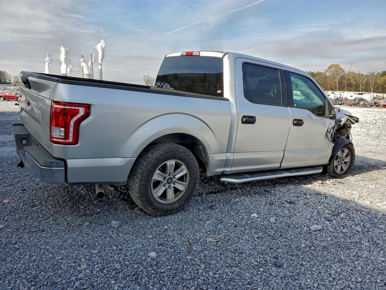 Ford F-150 Supercrew Image 9