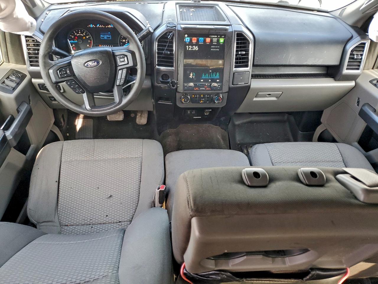 Ford F-150 Supercrew Image 4