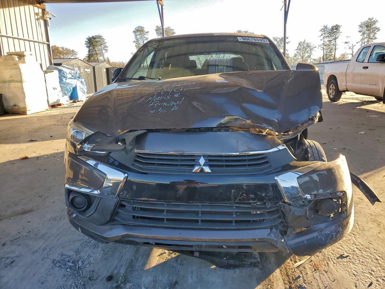 Mitsubishi Outlander Es Image 4