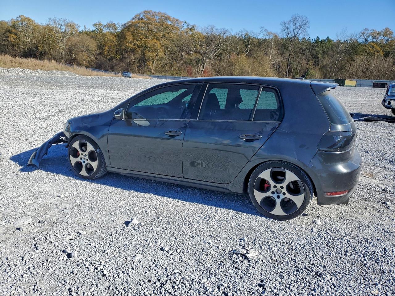 Volkswagen GTI Image 2