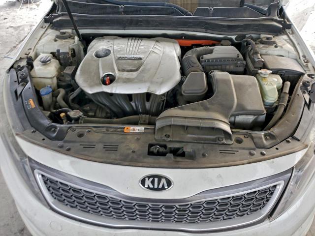Kia Optima Hybrid Image 2
