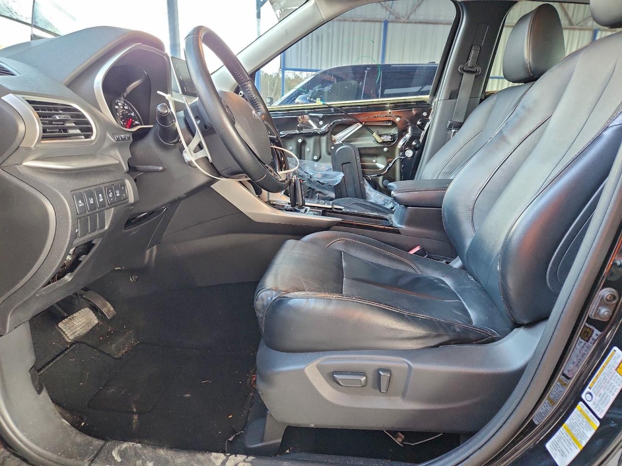 Mitsubishi Eclipse Se Image 4