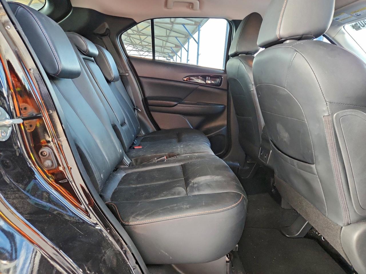 Mitsubishi Eclipse Se Image 9